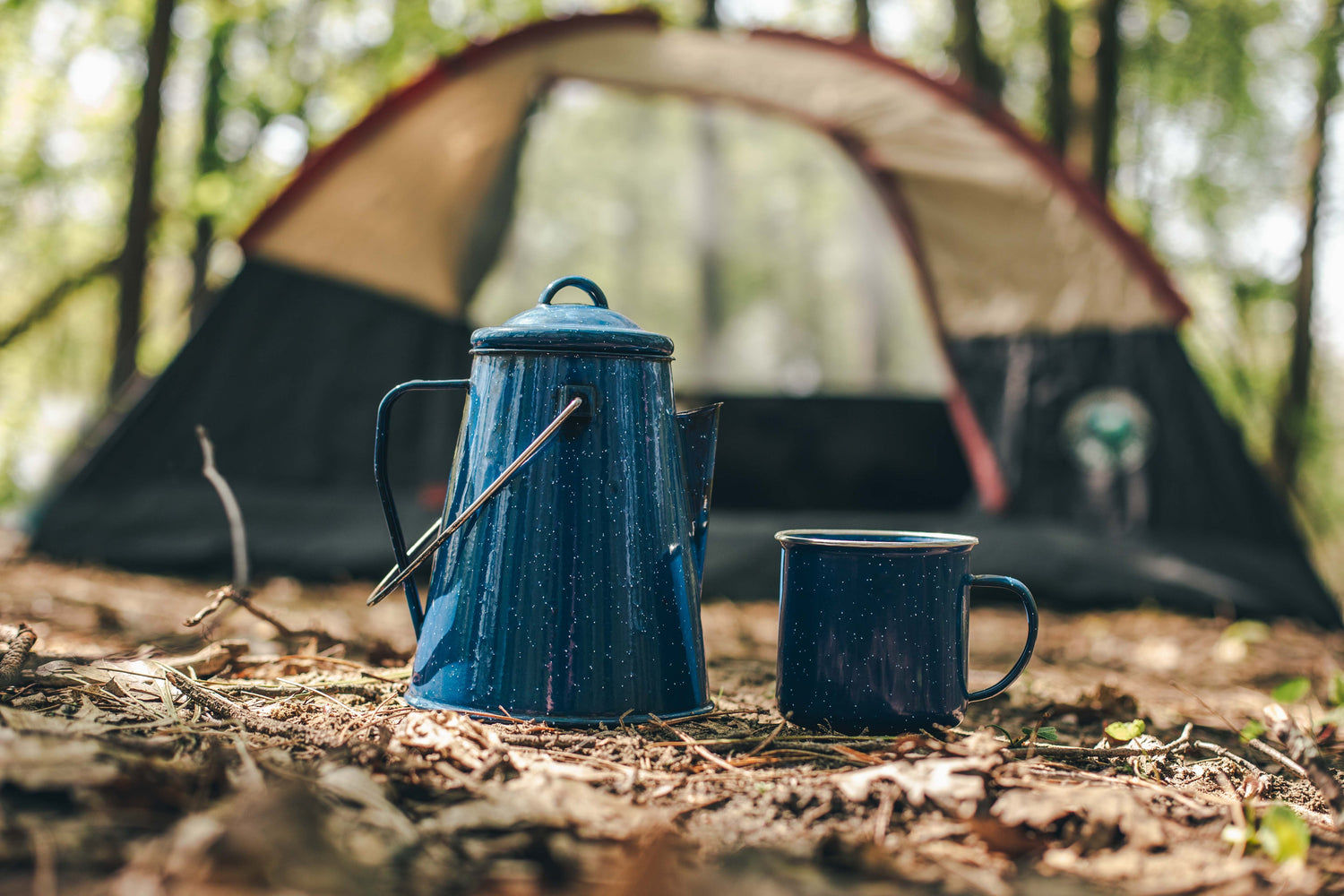 hianywhere homepage return policy banner tent and coffee cup